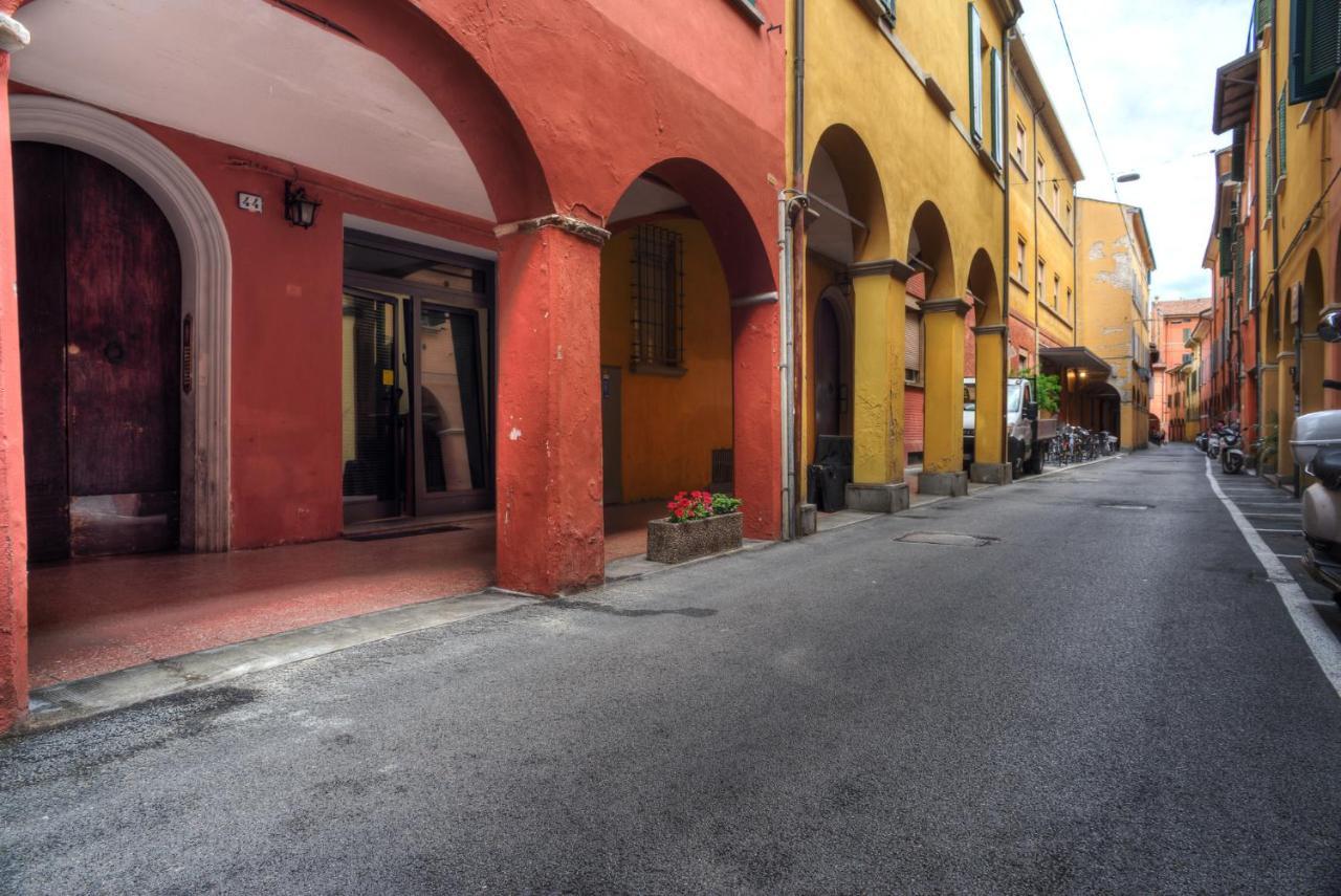Bologna City Center Apartment By Wonderful Italy Buitenkant foto