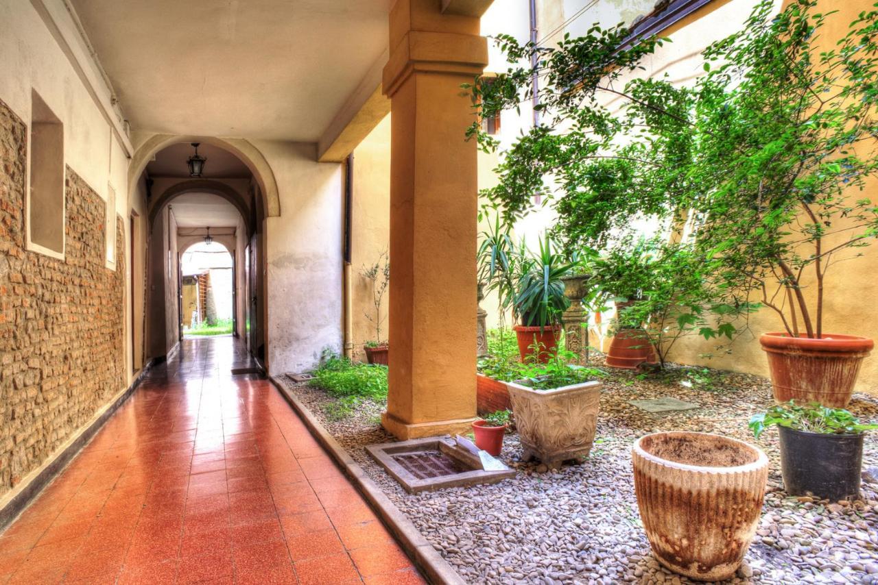 Bologna City Center Apartment By Wonderful Italy Buitenkant foto